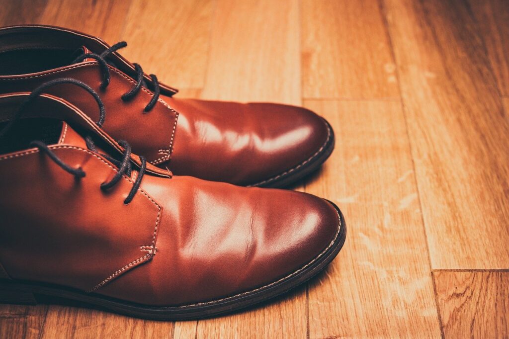 Comment bien cirer ses chaussures | Accessoires Chaussures