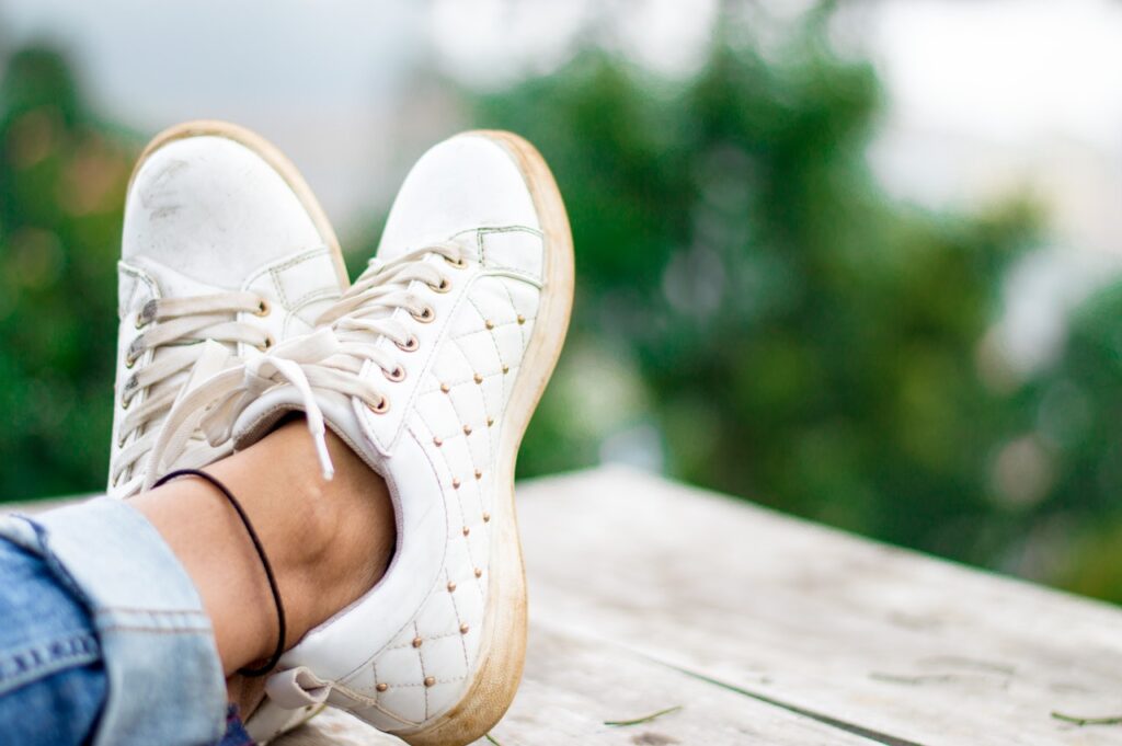 Rénover des baskets blanches