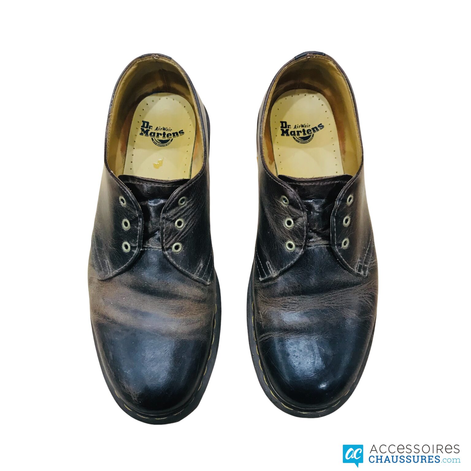 Comment bien cirer ses Dr Martens en cuir ? Accessoires Chaussures
